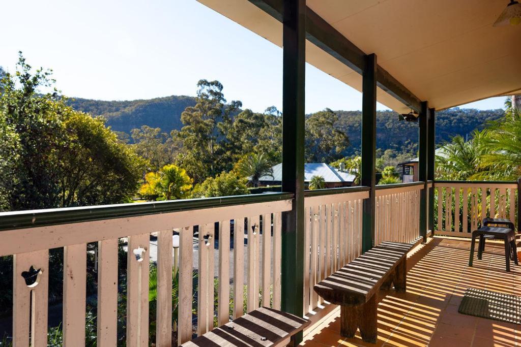 Wisemans Retreat Motel Wisemans Ferry Bagian luar foto